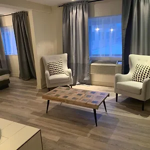 *** Hotel Newstar Canada
